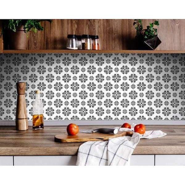 Homeroots 7 x 7 in. Black & White Daisy Peel & Stick Removable Tiles 399883 - main